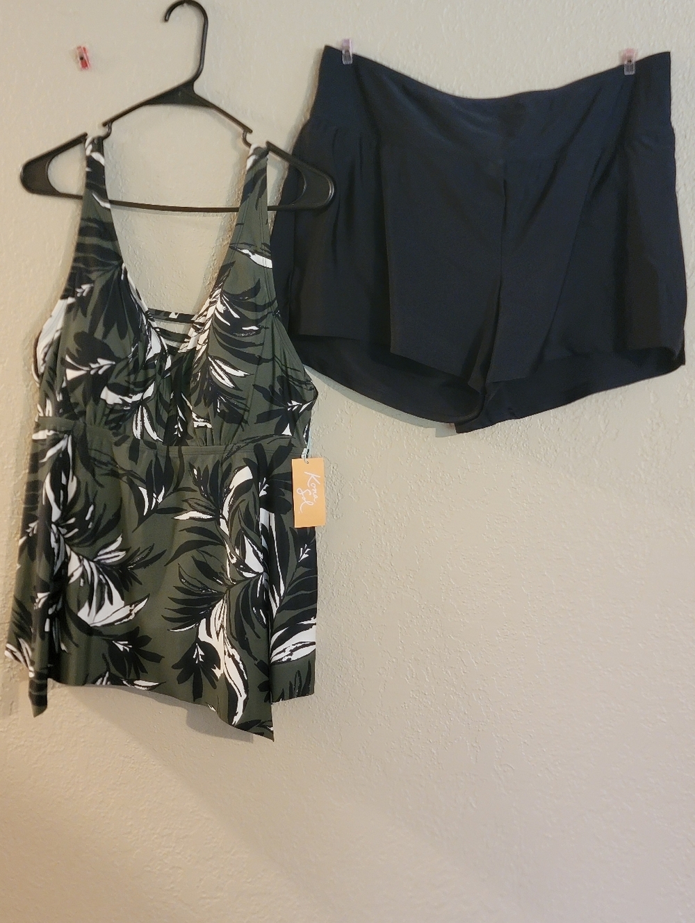 Green Palm Print Tankini Top with Black Swim Skirt Bottoms